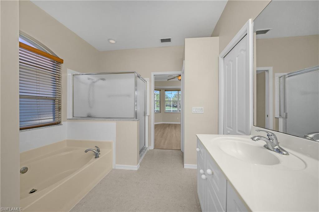 2045 Crestview Way, Unit A10 Naples, FL 34119 - Photo 25 of 49