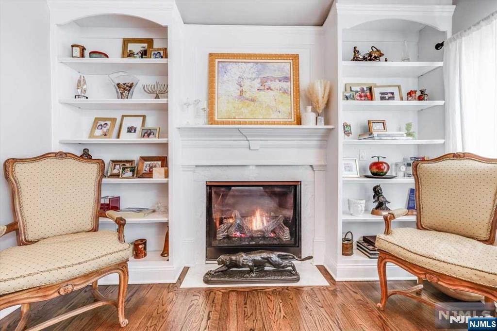 97 Roxbury Road Dumont, NJ 07628 - Photo 15 of 41