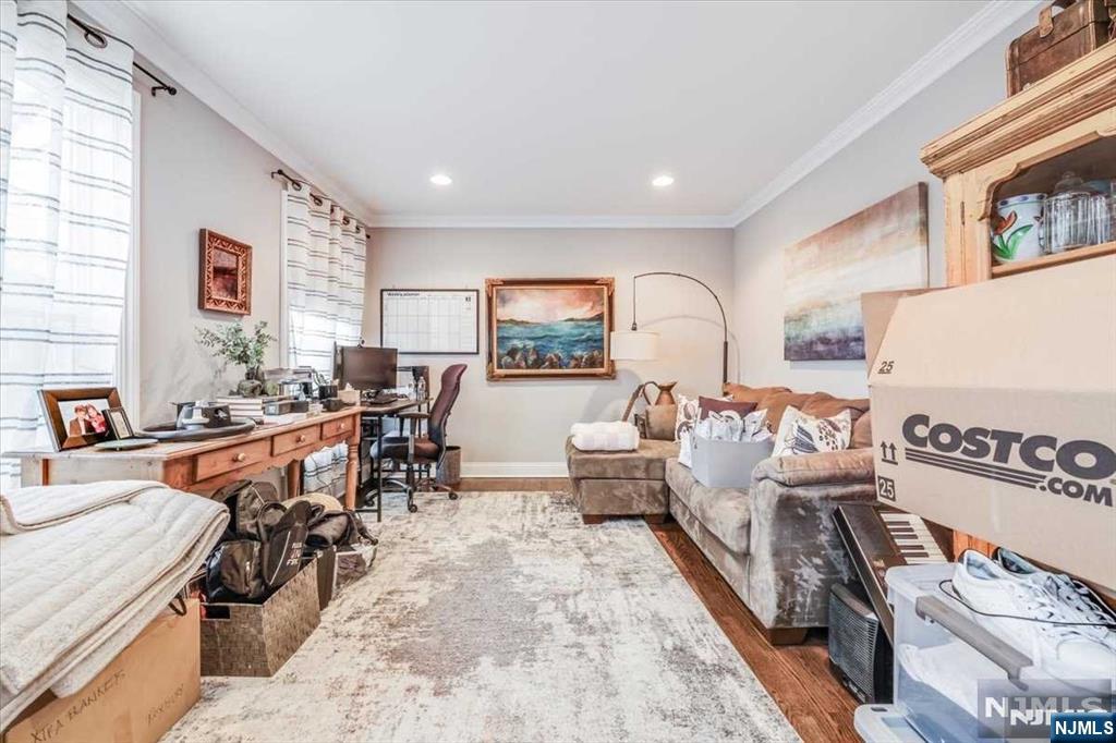 97 Roxbury Road Dumont, NJ 07628 - Photo 19 of 41