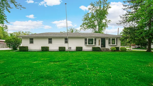 $579,900 | 746 West 700 North, Hobart, IN 46342
