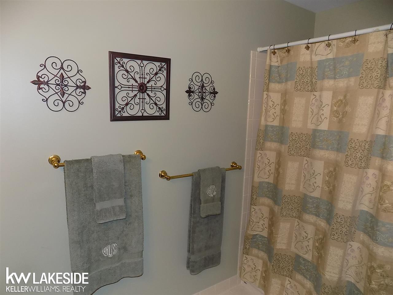 1900 Flagstone Circle Rochester, MI 48307 - Photo 18 of 21