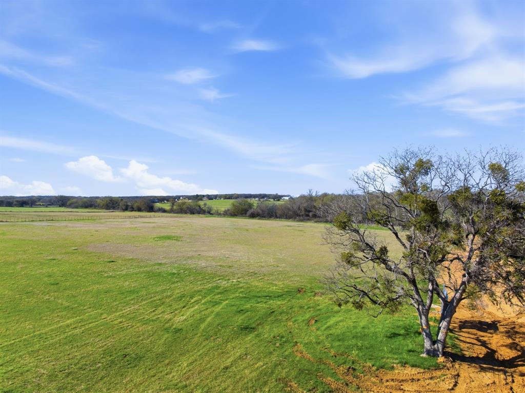 3120 Holbrook Road Springtown, TX 76082 - Photo 4 of 11