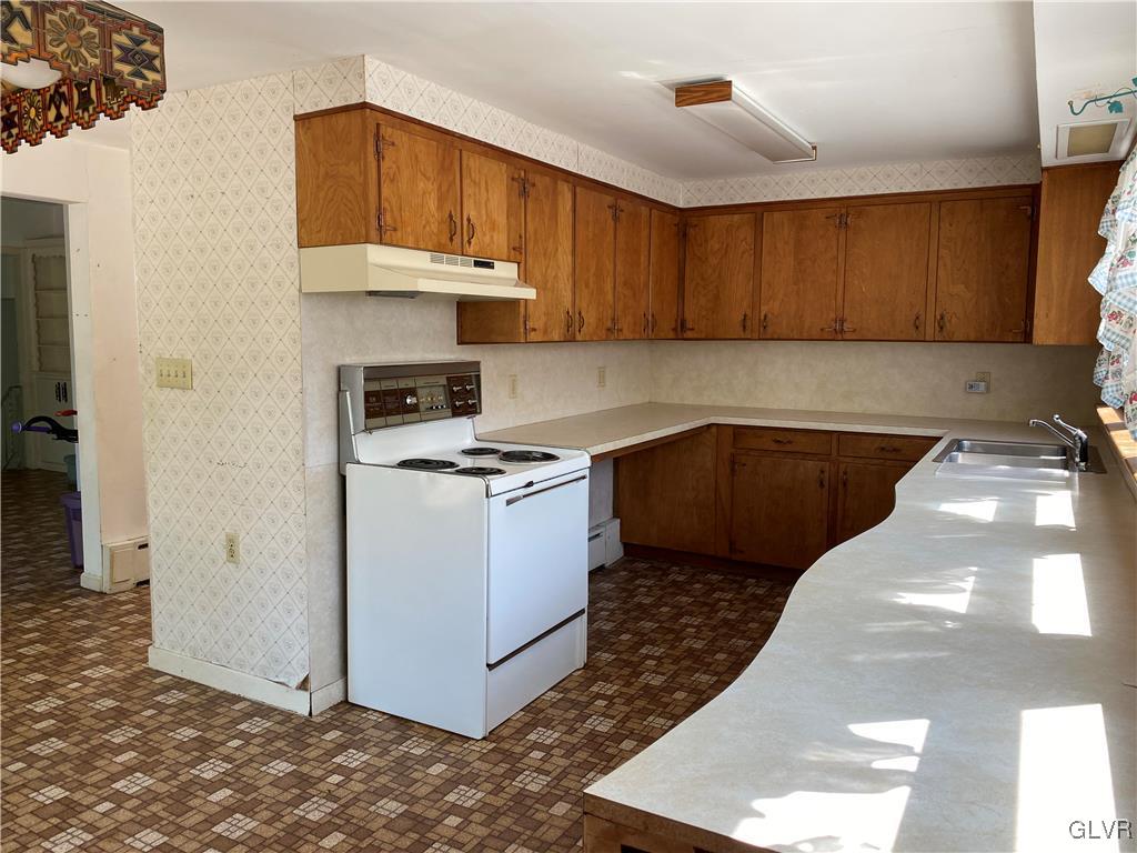 1240 Lieb Road Easton, PA 18040 - Photo 17 of 37 With a little imagination and elbow grease this co