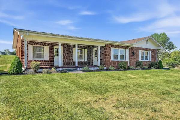 $455,000 | 3673 Mt Zion Road, Blacksburg, VA 24060