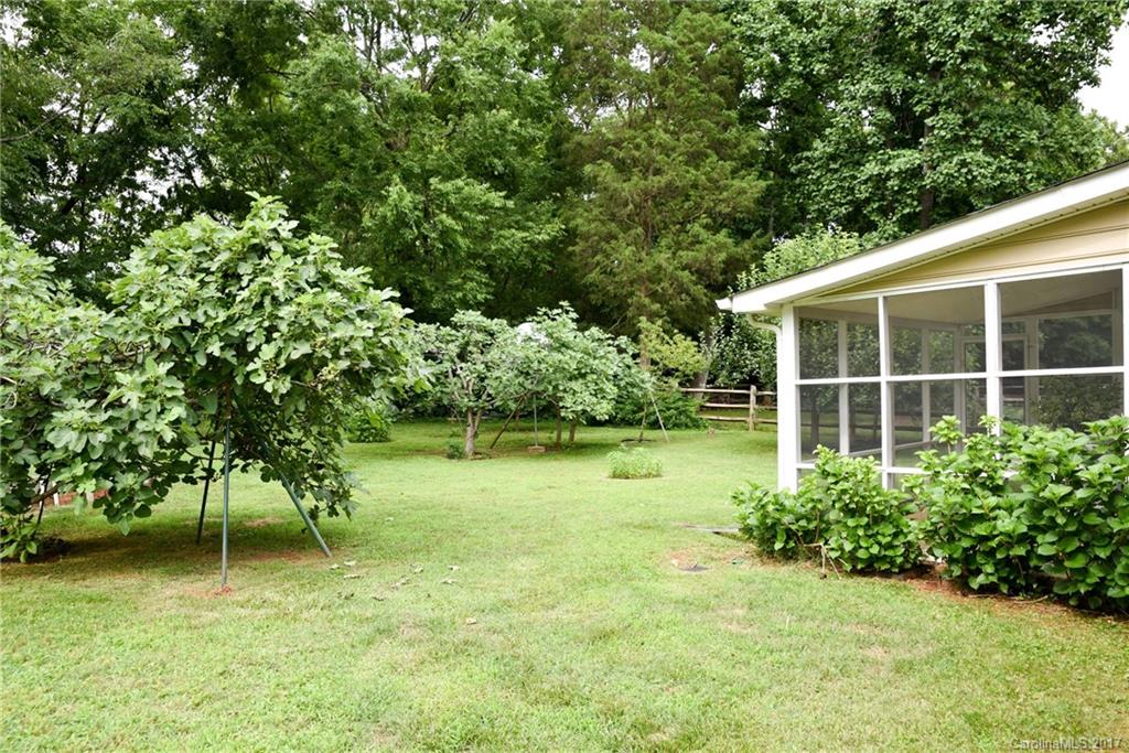 6305 Nevin Road Charlotte, NC 28262 - Photo 19 of 22
