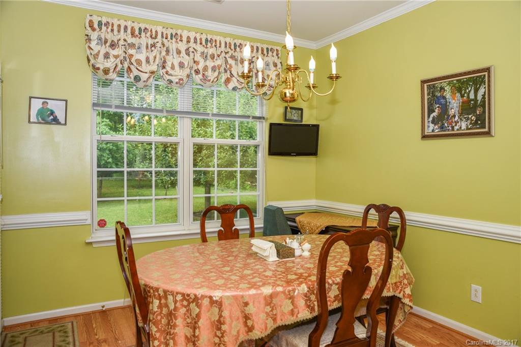 6305 Nevin Road Charlotte, NC 28262 - Photo 4 of 22