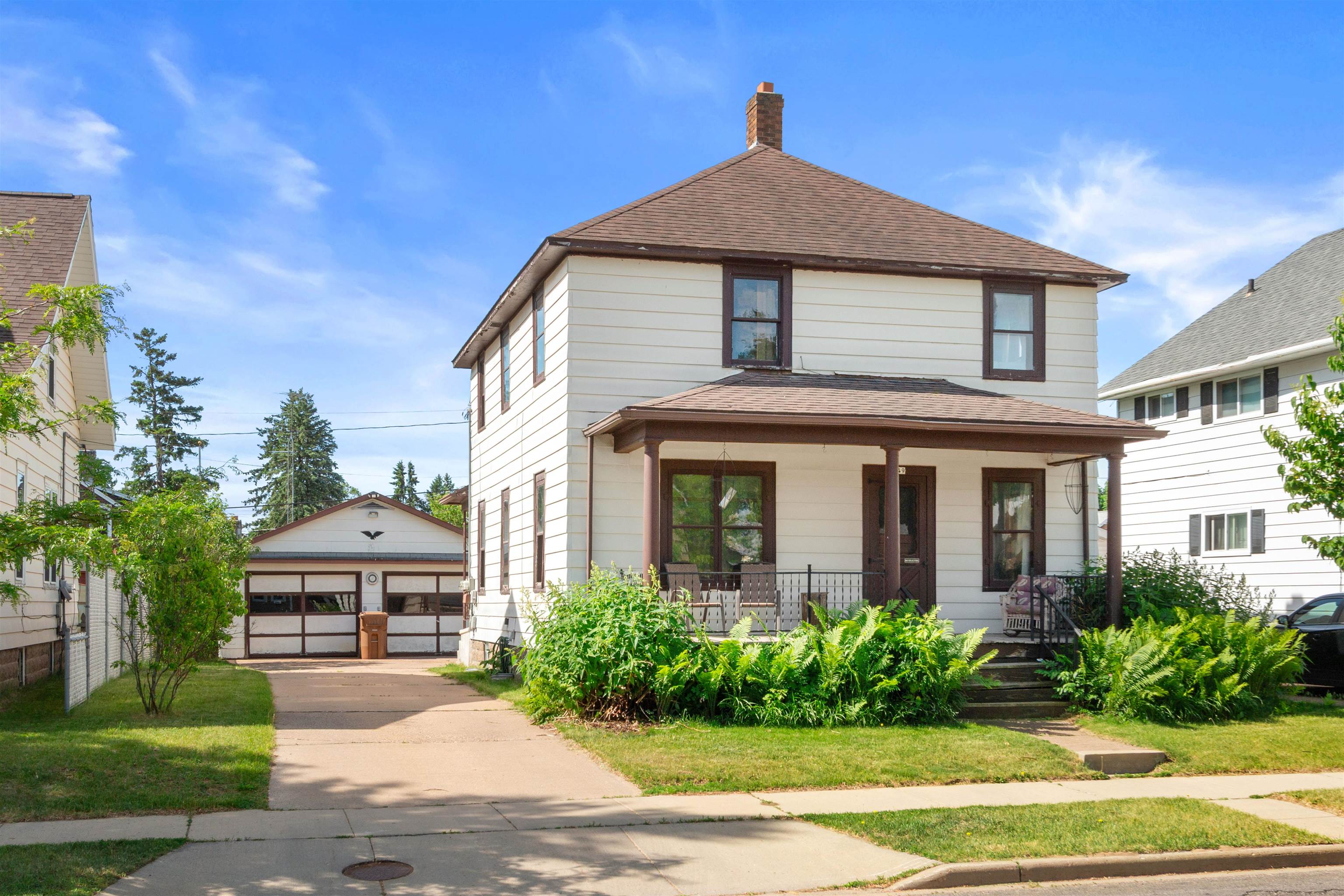 449 4th Avenue Stevens Point, WI 54481 - Photo 1 of 39