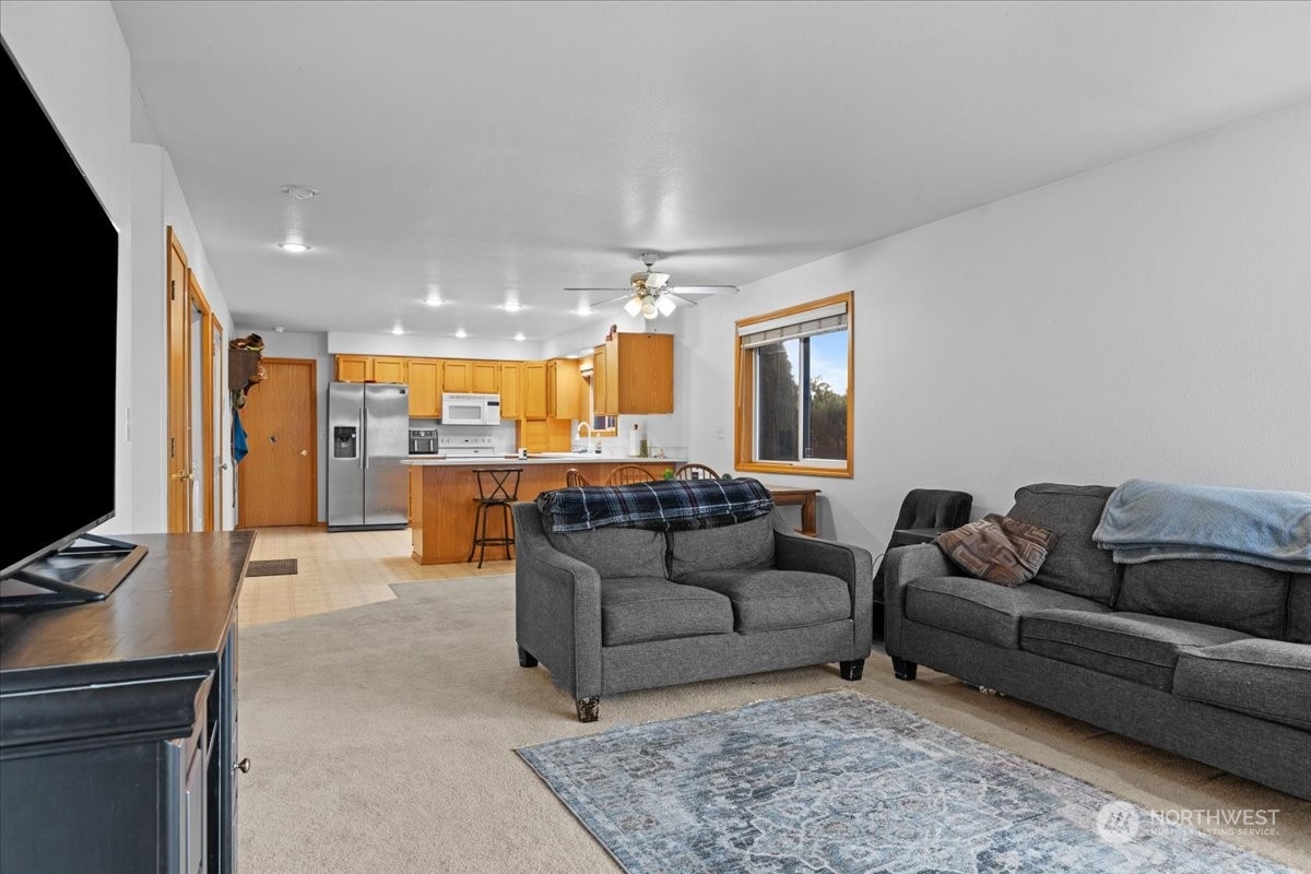 303 West Nelson Road Moses Lake, WA 98837 - Photo 14 of 40 Gallery Image 14