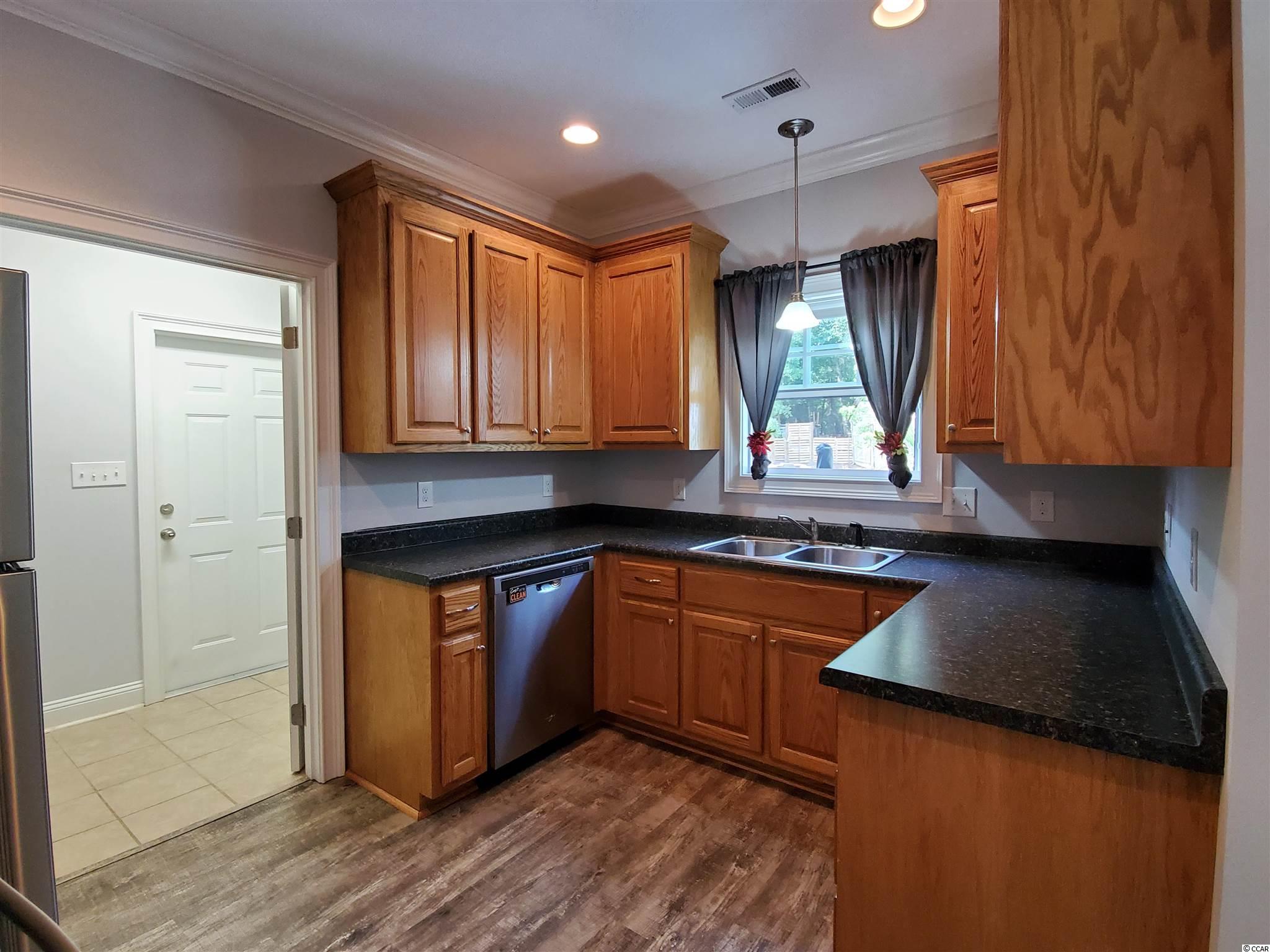 7000 Oak Grove Road Conway, SC 29527 - Photo 7 of 40 Gallery Image 7