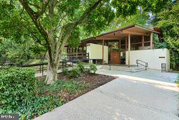 111 D Cross Keys Road, Unit 111D Baltimore, MD 21210 - Photo 12 of 35 Gallery Image 12