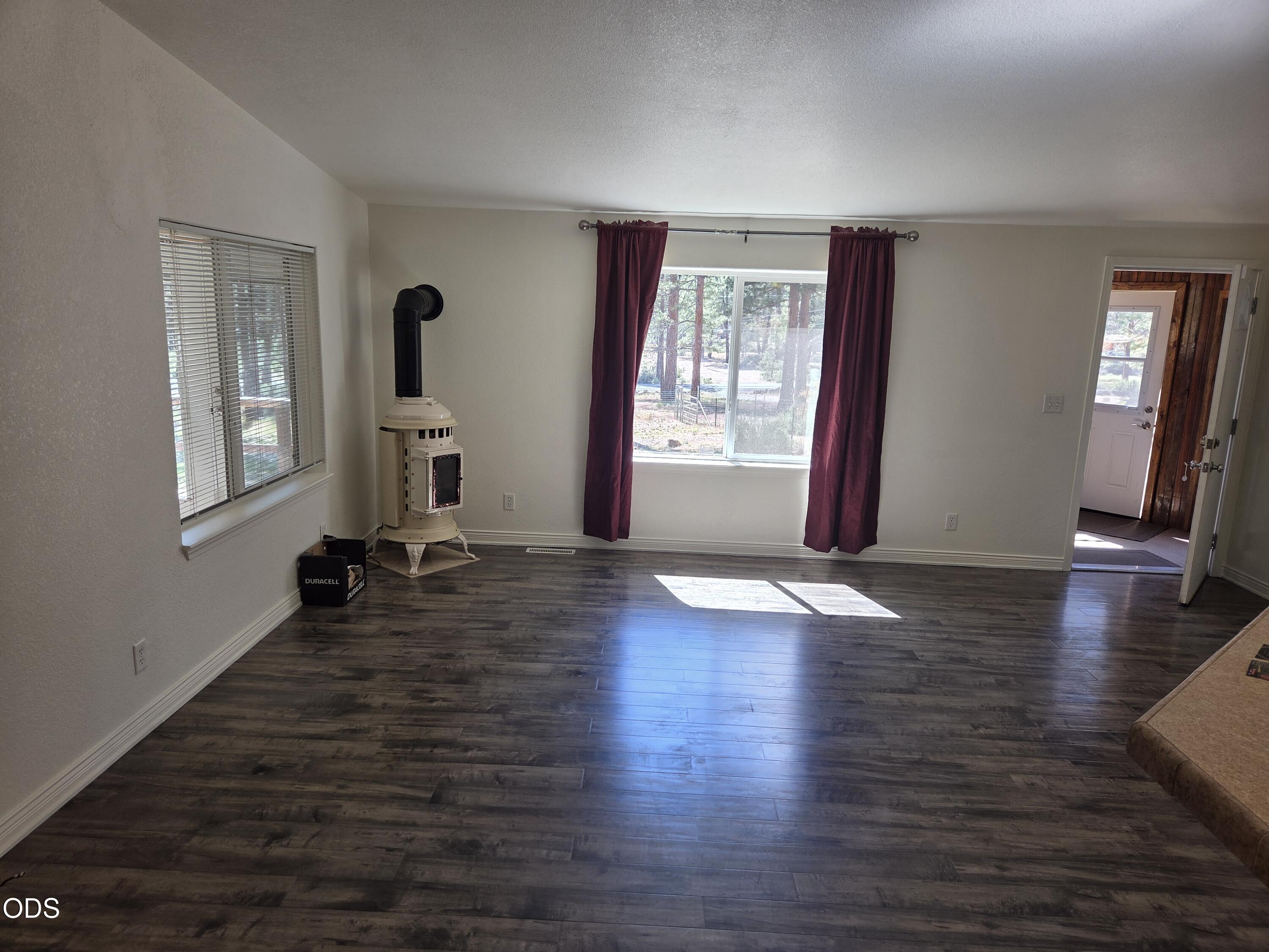 31710 Spaniel Lane Bonanza, OR 97623 - Photo 13 of 48