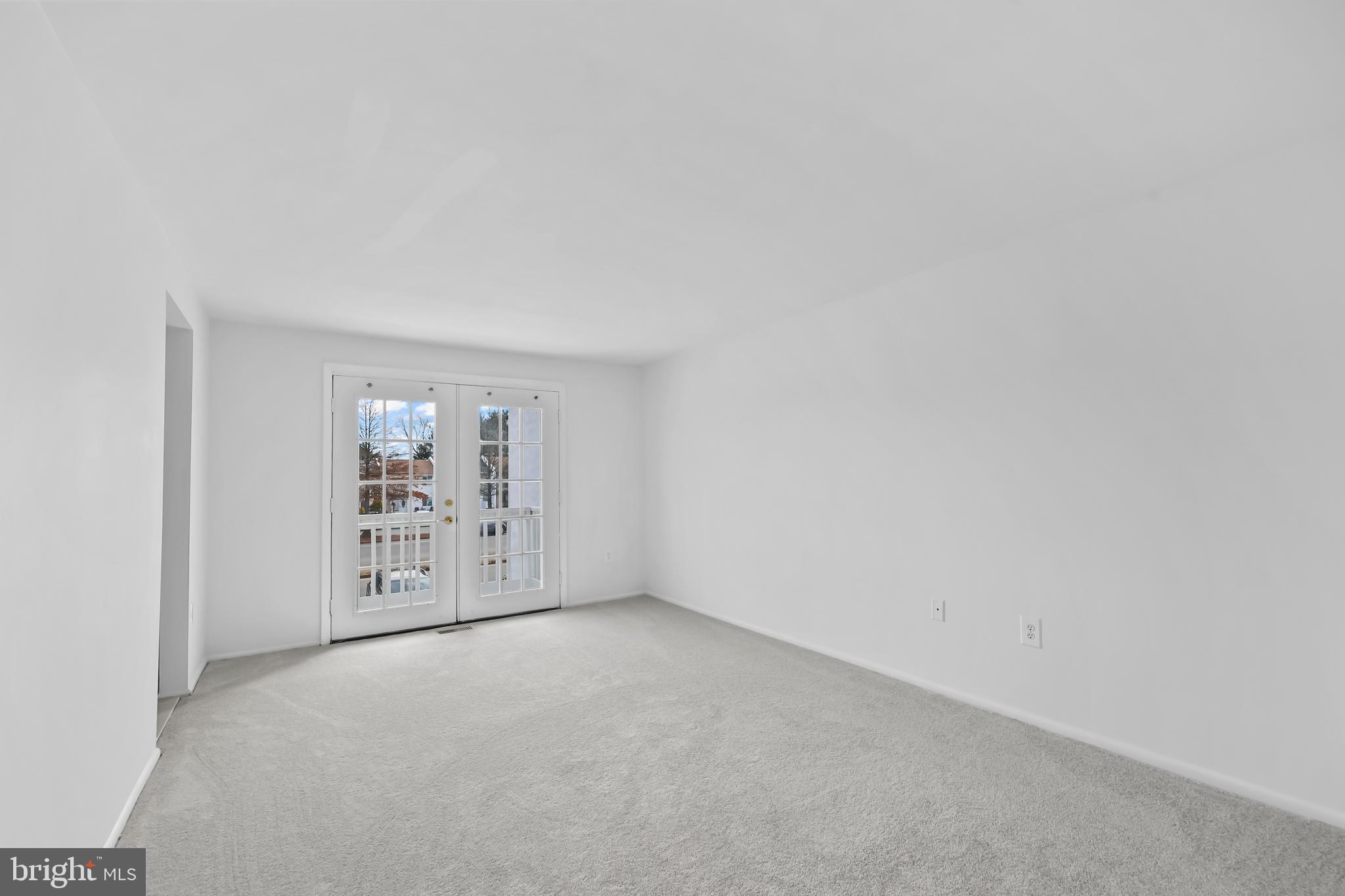 127 North Cottage Road Sterling, VA 20164 - Photo 19 of 43 Gallery Image 19