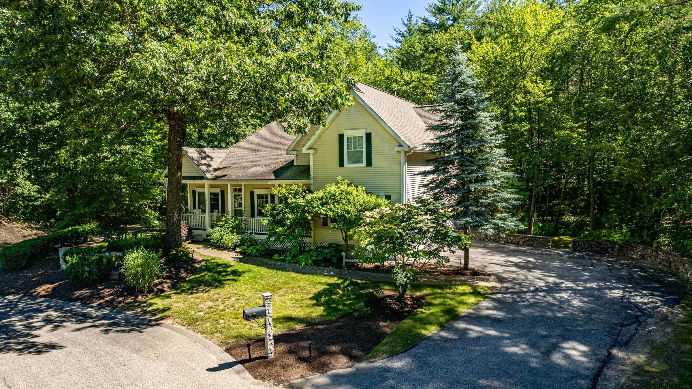 4 Moore Lane Exeter, NH 03833 - Photo 5 of 44