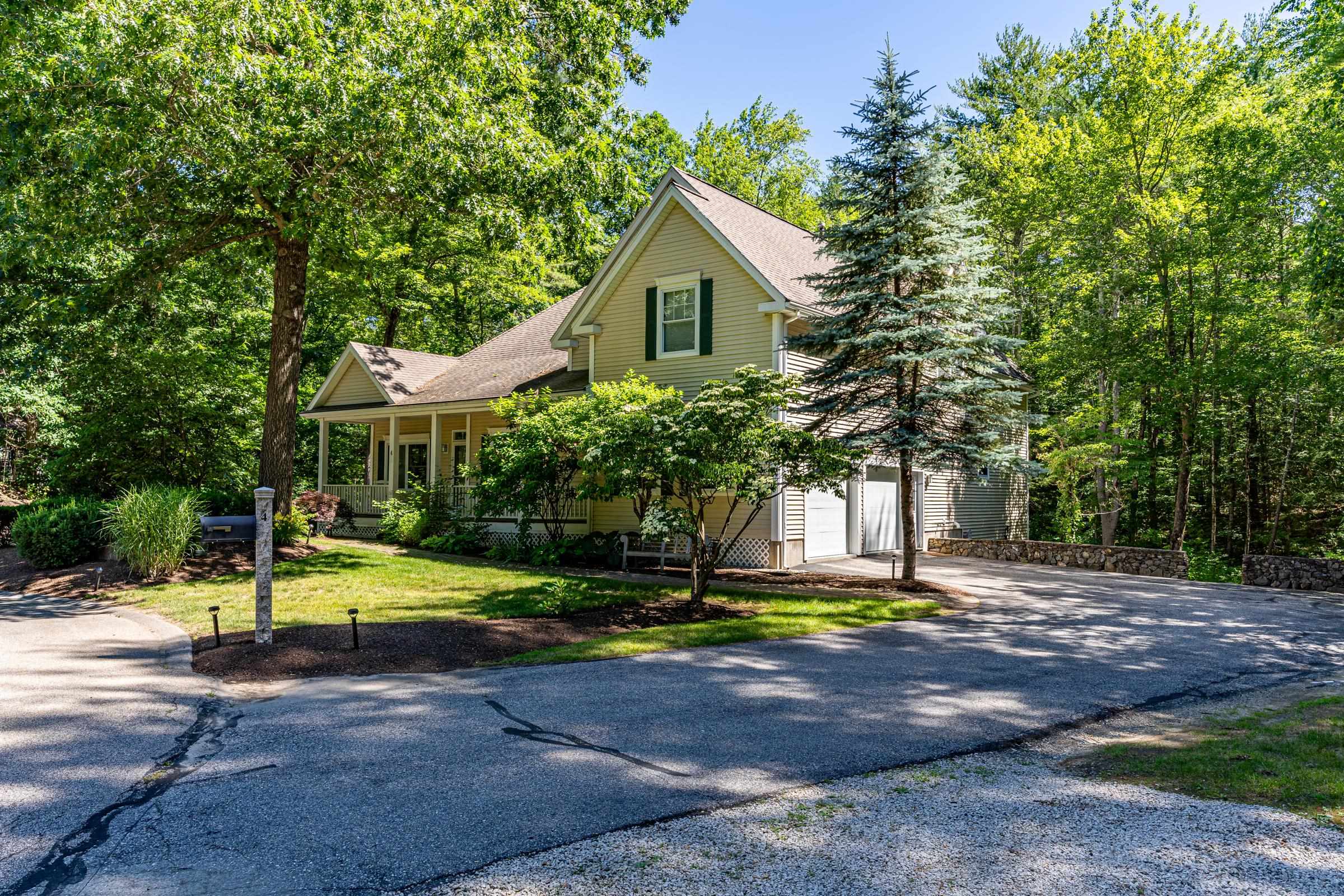 4 Moore Lane Exeter, NH 03833 - Photo 6 of 44