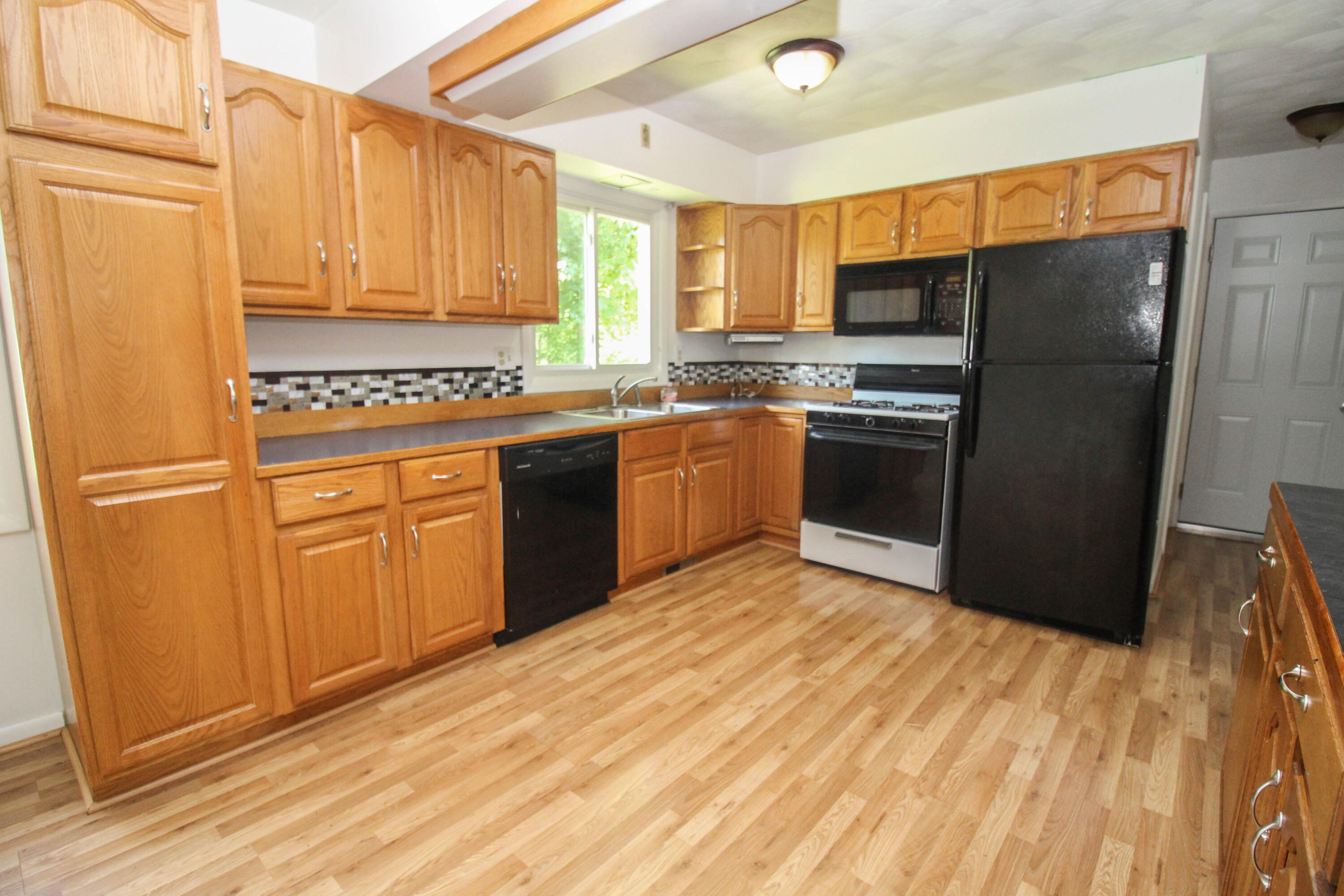 17456 Highway 86 Three Rivers, MI 49093 - Photo 16 of 29 M86-0238