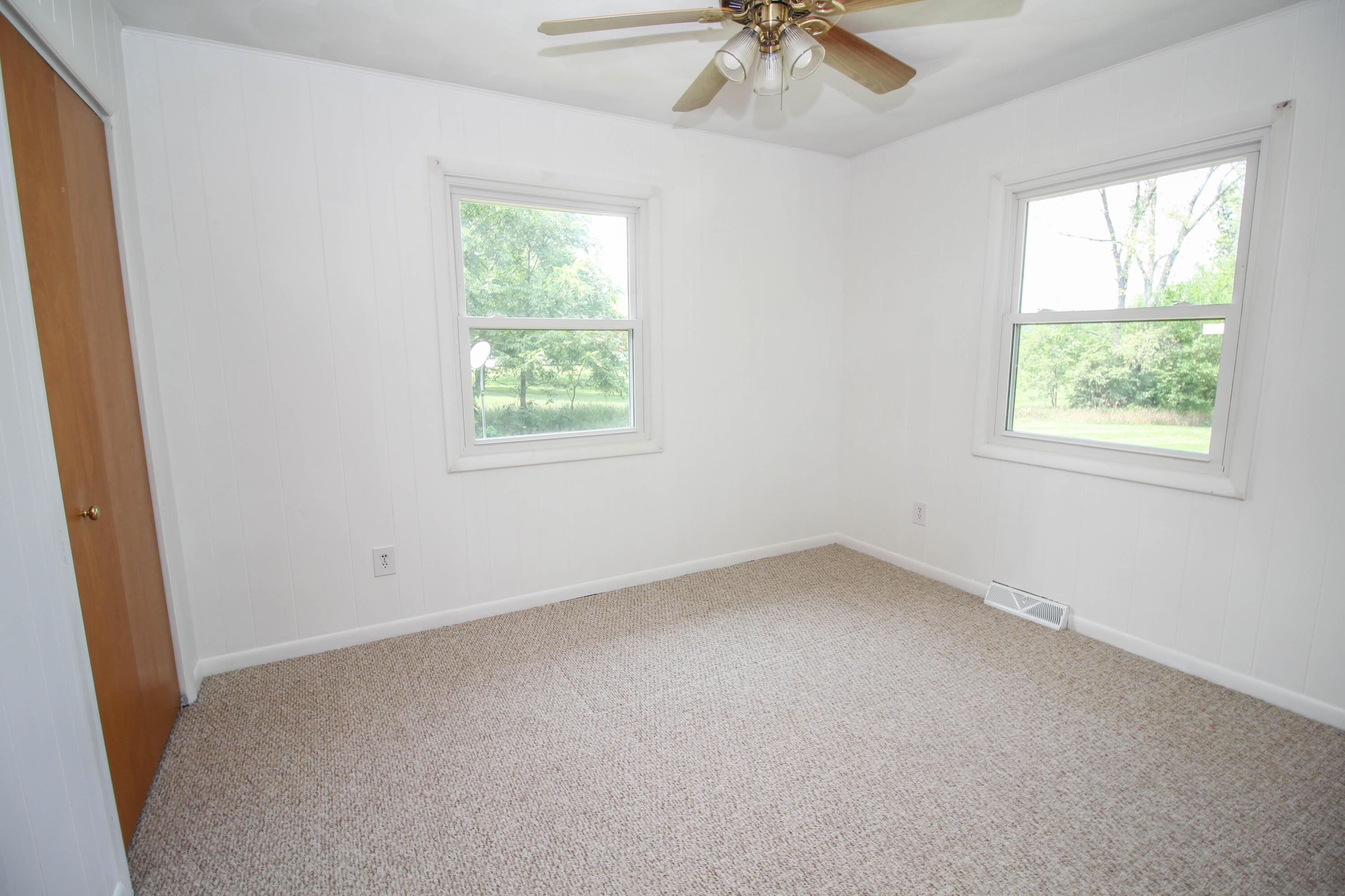 17456 Highway 86 Three Rivers, MI 49093 - Photo 20 of 29 M86-0247