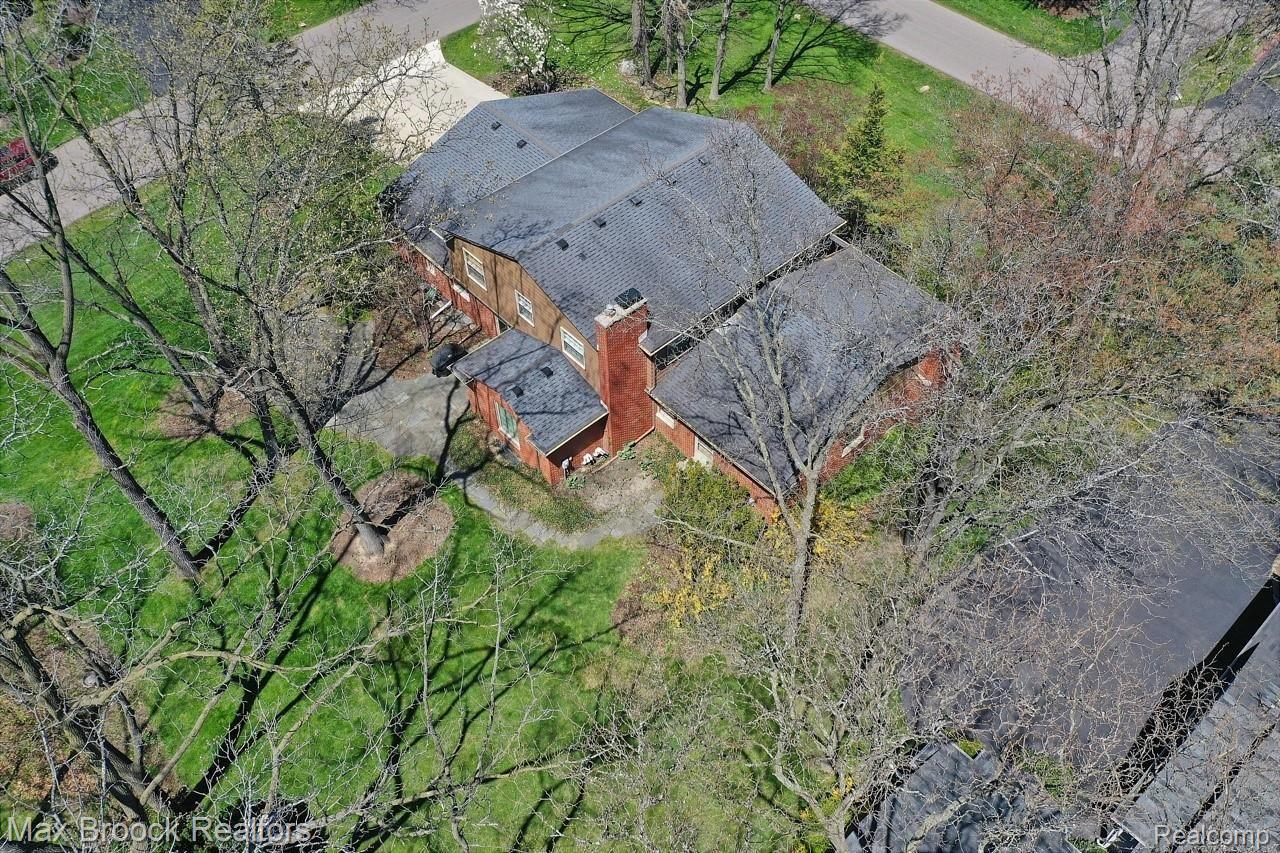 4146 Nearbrook Road Bloomfield Hills, MI 48302 - Photo 66 of 67 Nearbrook - closer Aerial.jpg