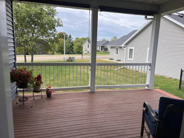 $484,000 | 3585 Bridgeview Drive Southeast, Rochester, MN 55904