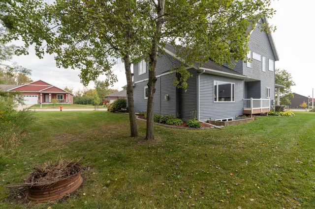 $484,000 | 3585 Bridgeview Drive Southeast, Rochester, MN 55904