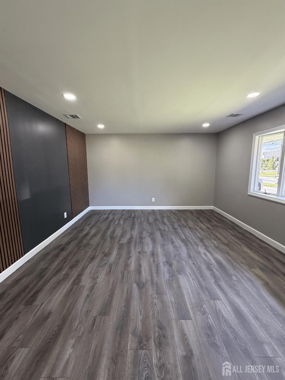12 Stony Road Edison, NJ 08817 - Photo 14 of 20