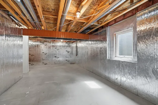 $300,000 | 1673 Lexington Lane, Shakopee, MN 55379