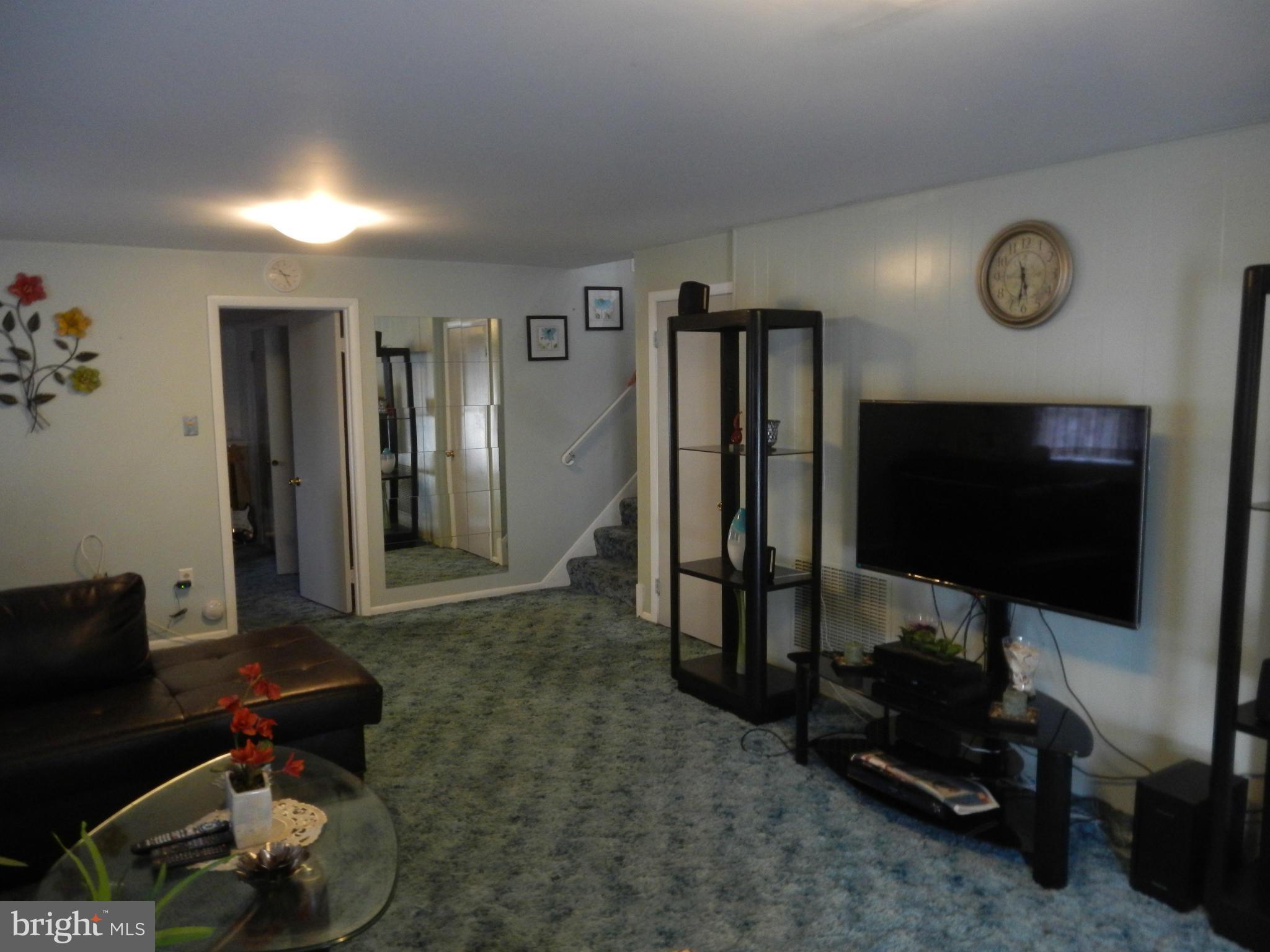 4508 Dresden Road Pikesville, MD 21208 - Photo 14 of 27 Family Room