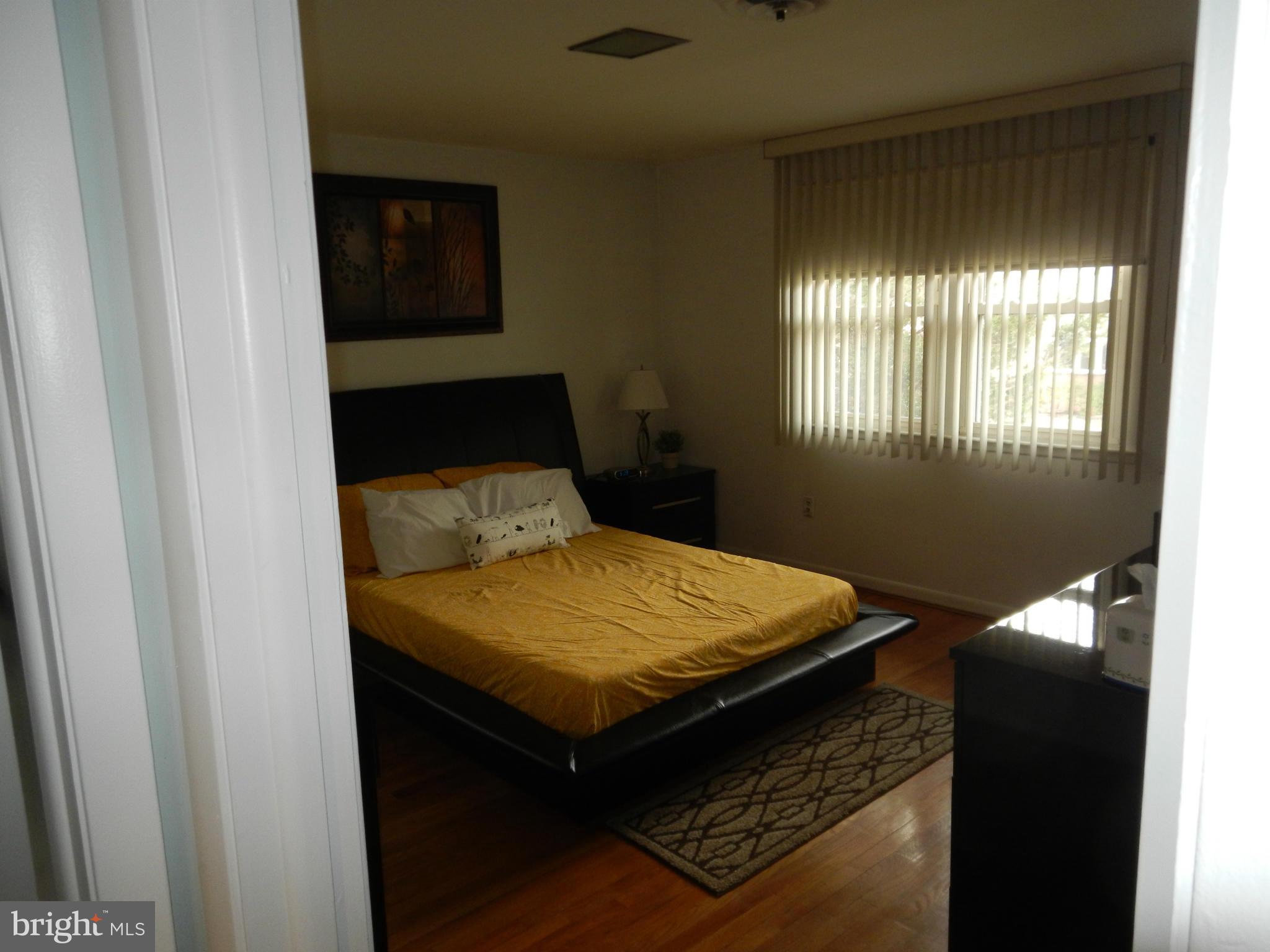 4508 Dresden Road Pikesville, MD 21208 - Photo 16 of 27 Bedroom (Master)