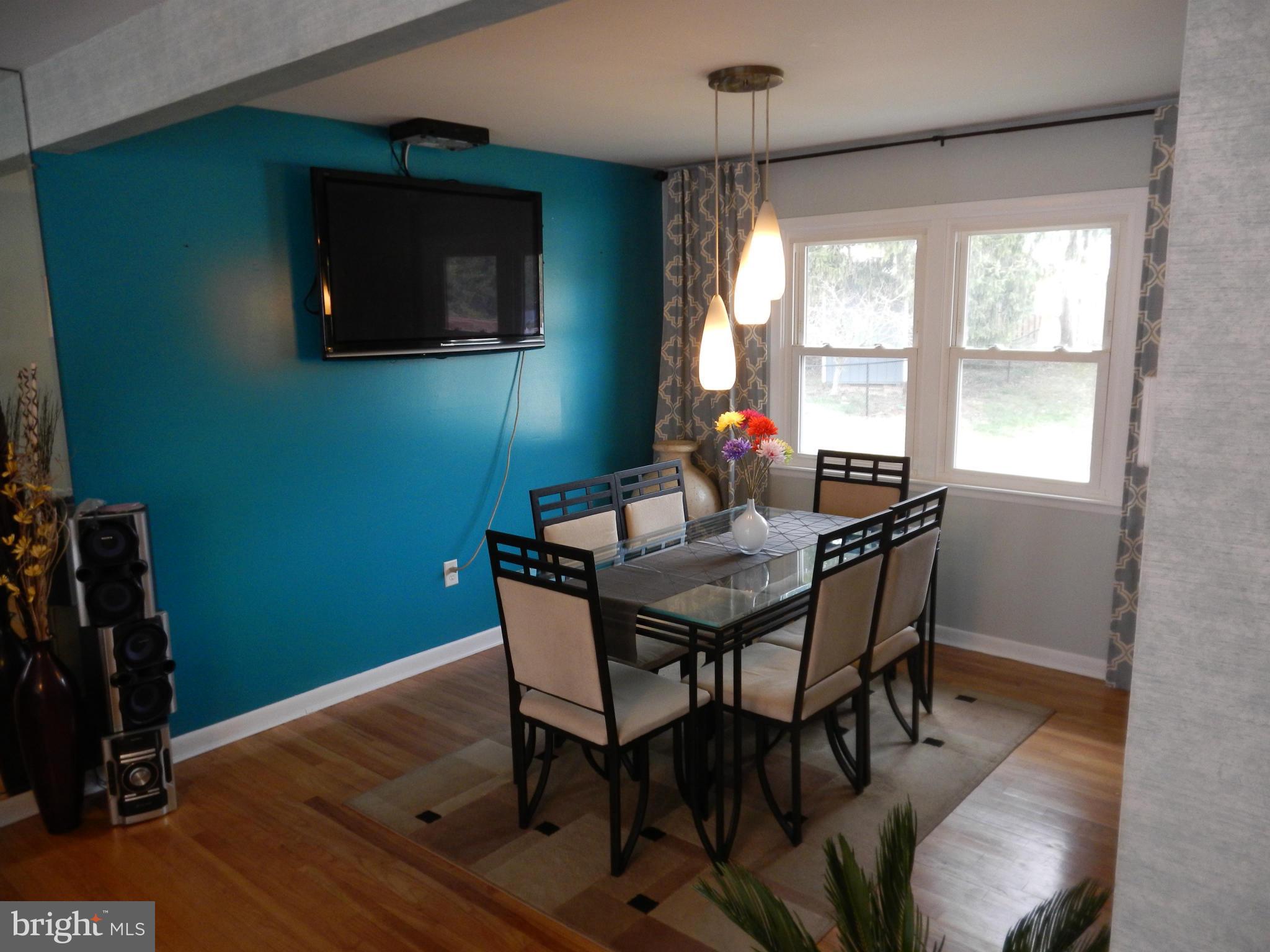 4508 Dresden Road Pikesville, MD 21208 - Photo 10 of 27 Dining Room