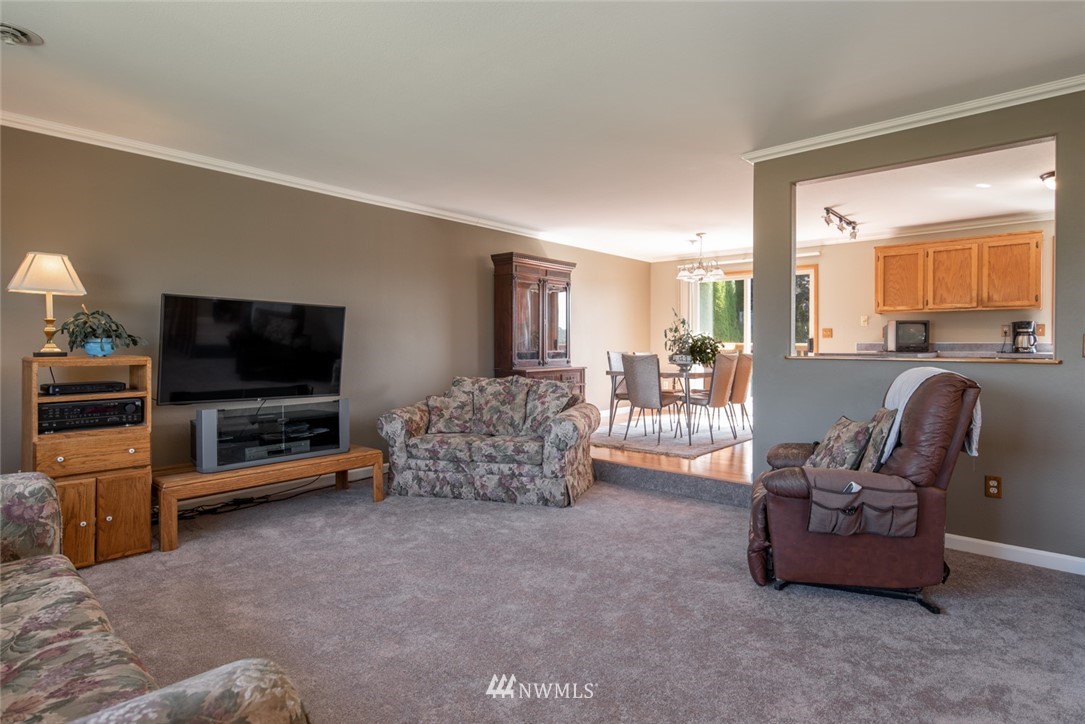 21588 Lafayette Road Sedro-Woolley, WA 98284 - Photo 12 of 23 Gallery Image 12
