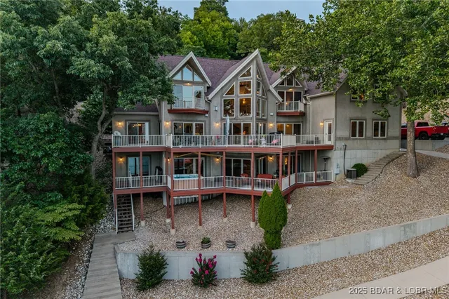 $2,199,900 | 196 Sylvan Hills Road, Linn Creek, MO 65052