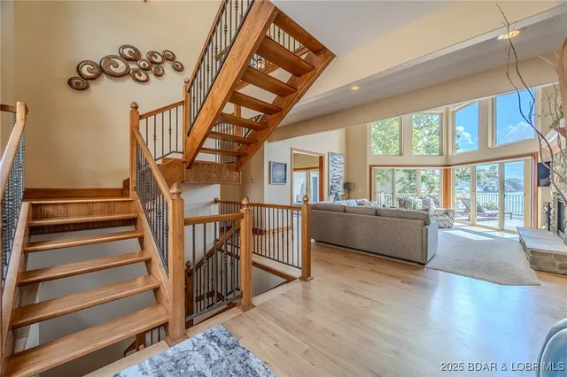 $2,199,900 | 196 Sylvan Hills Road, Linn Creek, MO 65052