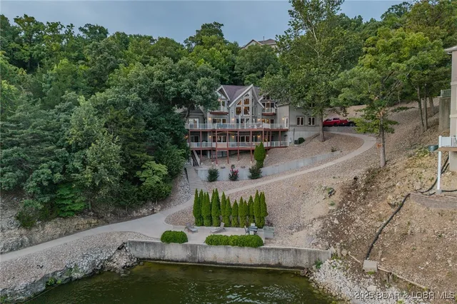 $2,199,900 | 196 Sylvan Hills Road, Linn Creek, MO 65052