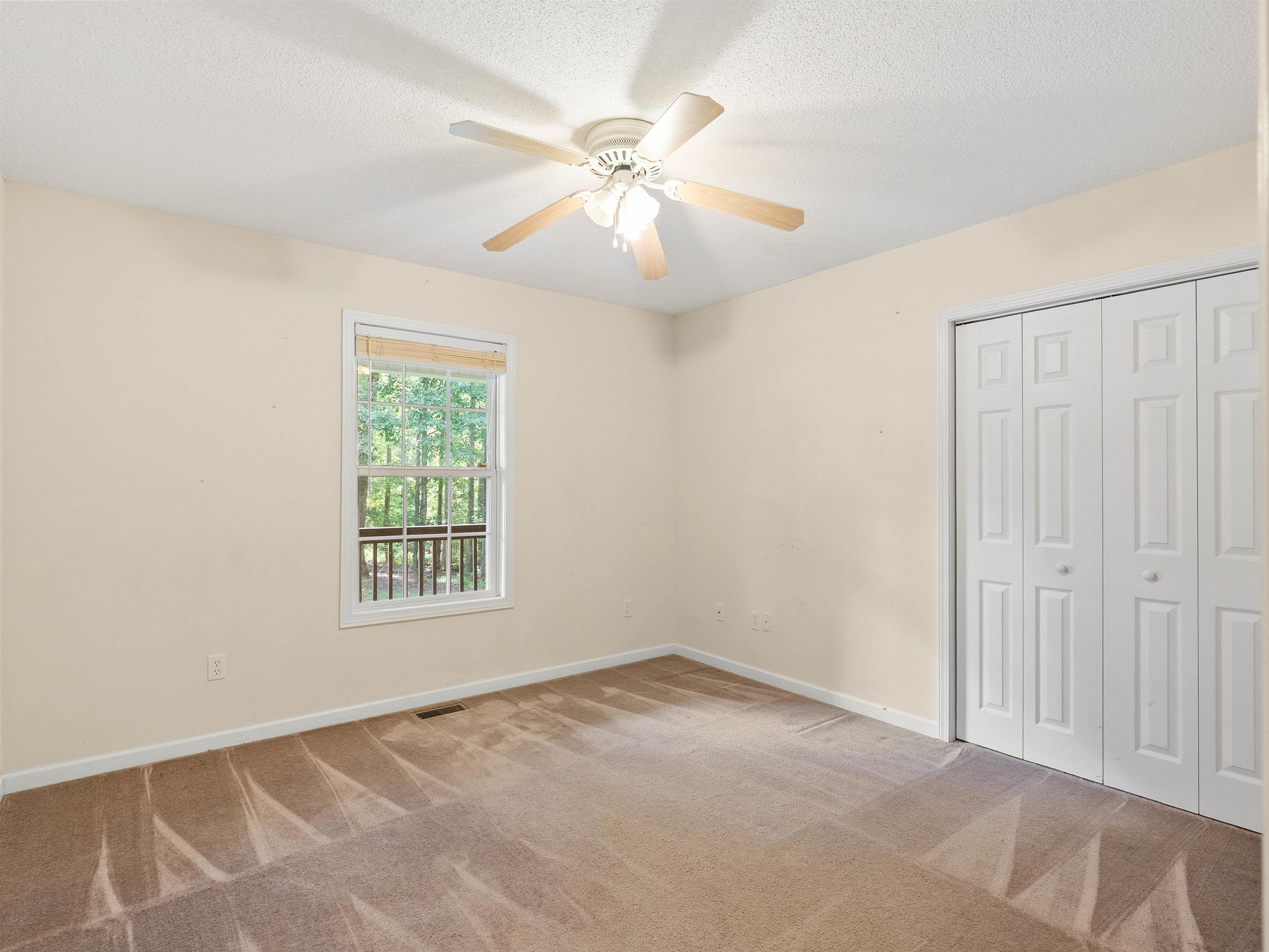 300 Cooley Road Campobello, SC 29322 - Photo 12 of 34