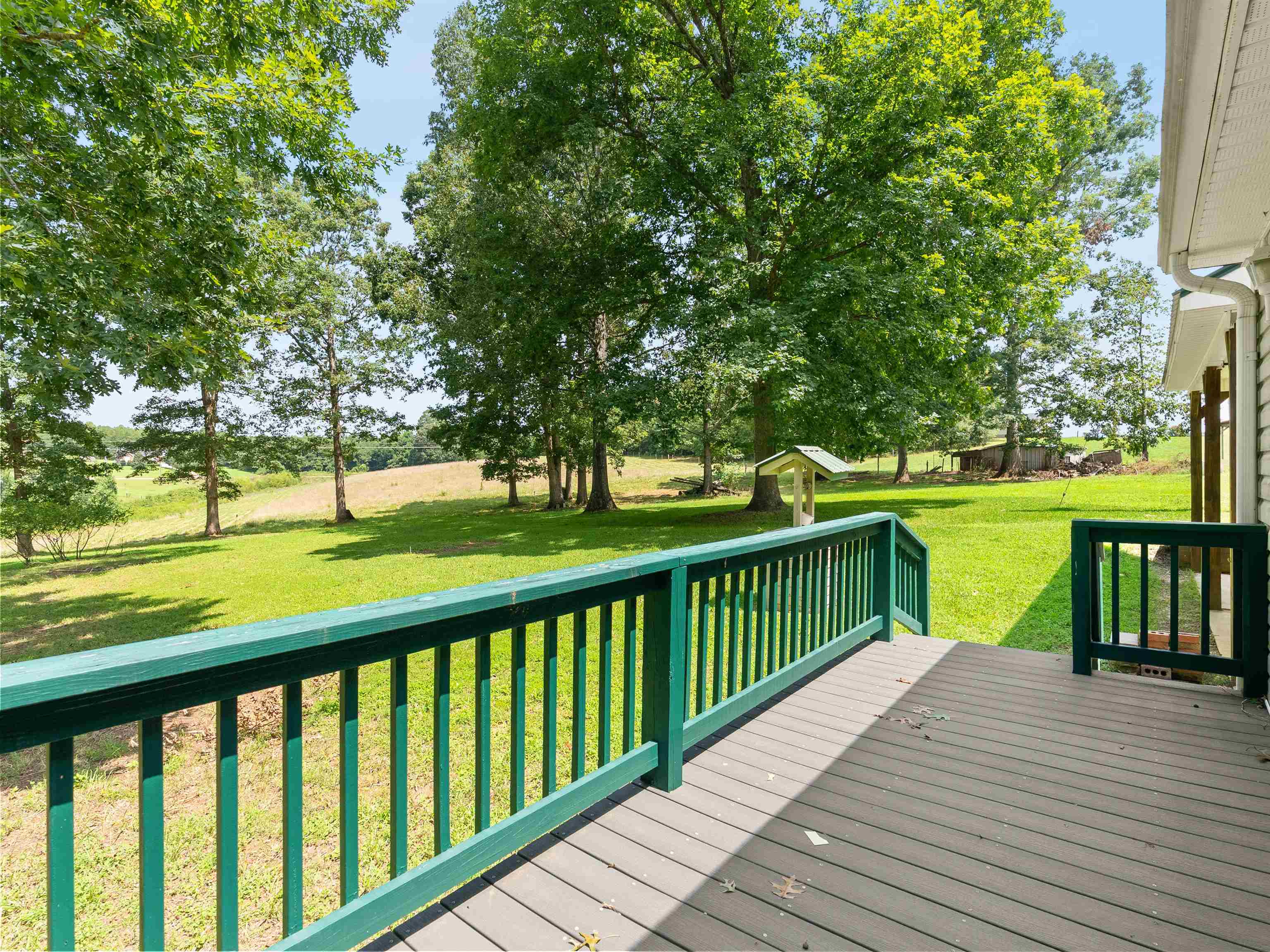 300 Cooley Road Campobello, SC 29322 - Photo 13 of 34