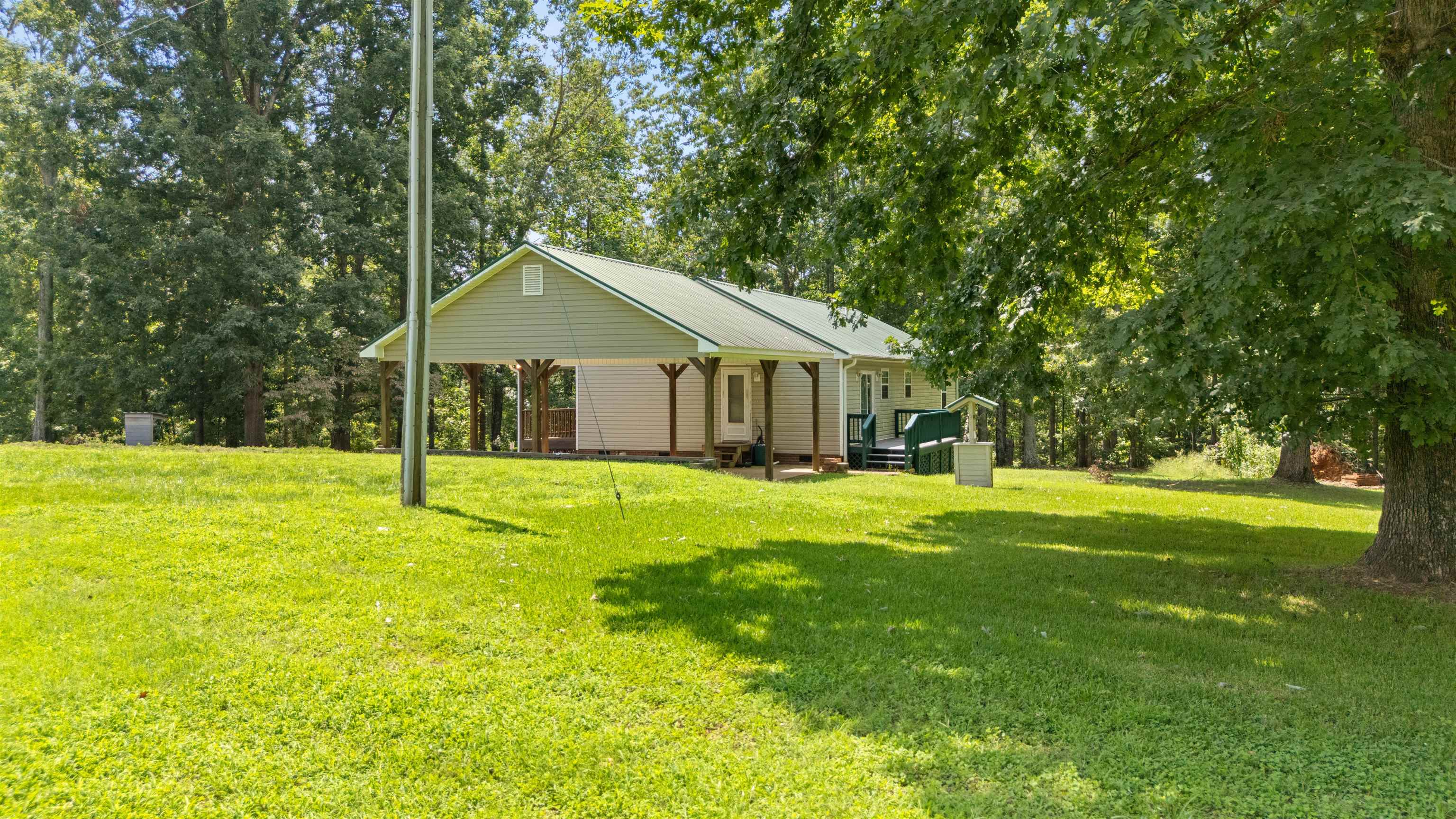 300 Cooley Road Campobello, SC 29322 - Photo 18 of 34