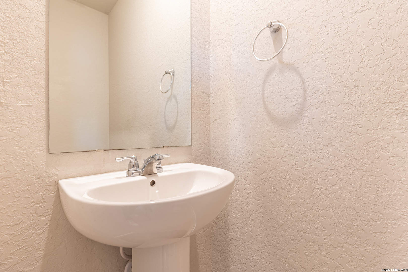 8723 Key Windy Way, Unit 1 Converse, TX 78109 - Photo 24 of 30