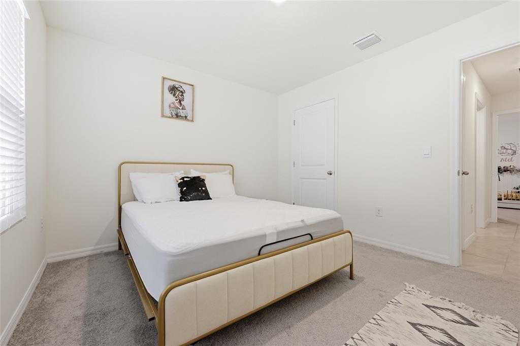 19142 Northwest 164th Road High Springs, FL 32643 - Photo 18 of 26