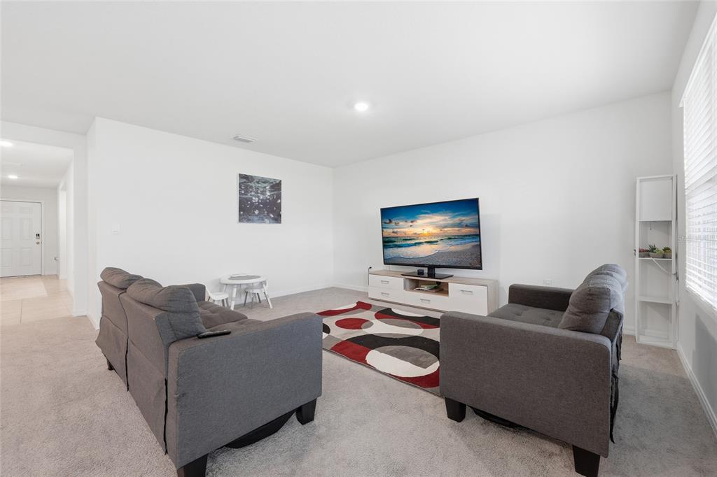 19142 Northwest 164th Road High Springs, FL 32643 - Photo 10 of 26