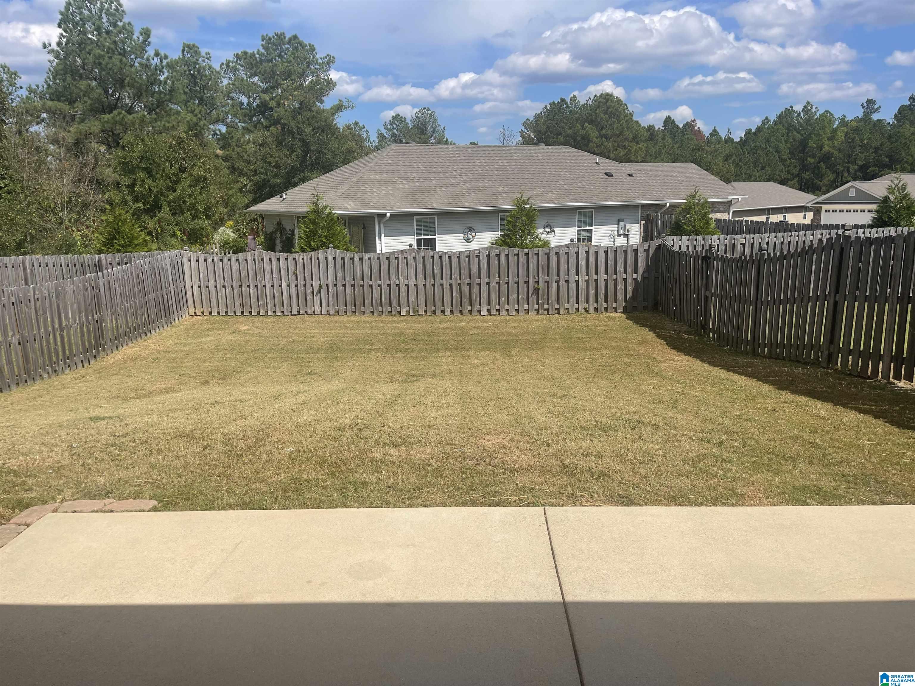 2032 Village Ridge Circle Calera, AL 35040 - Photo 13 of 17