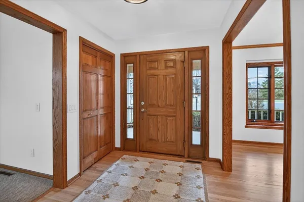 $749,900 | 5406 Sandhill Drive, Middleton, WI 53562