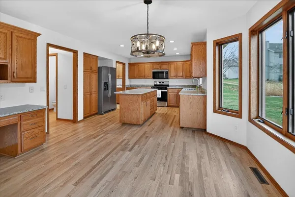 $749,900 | 5406 Sandhill Drive, Middleton, WI 53562