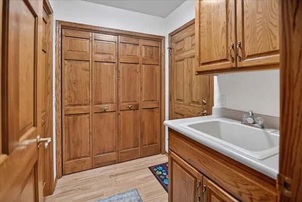 $749,900 | 5406 Sandhill Drive, Middleton, WI 53562