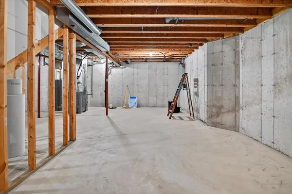 $749,900 | 5406 Sandhill Drive, Middleton, WI 53562