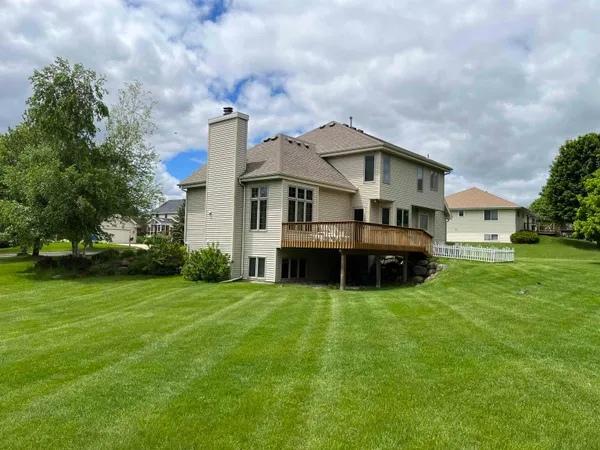 $749,900 | 5406 Sandhill Drive, Middleton, WI 53562