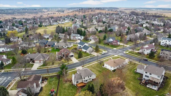 $749,900 | 5406 Sandhill Drive, Middleton, WI 53562