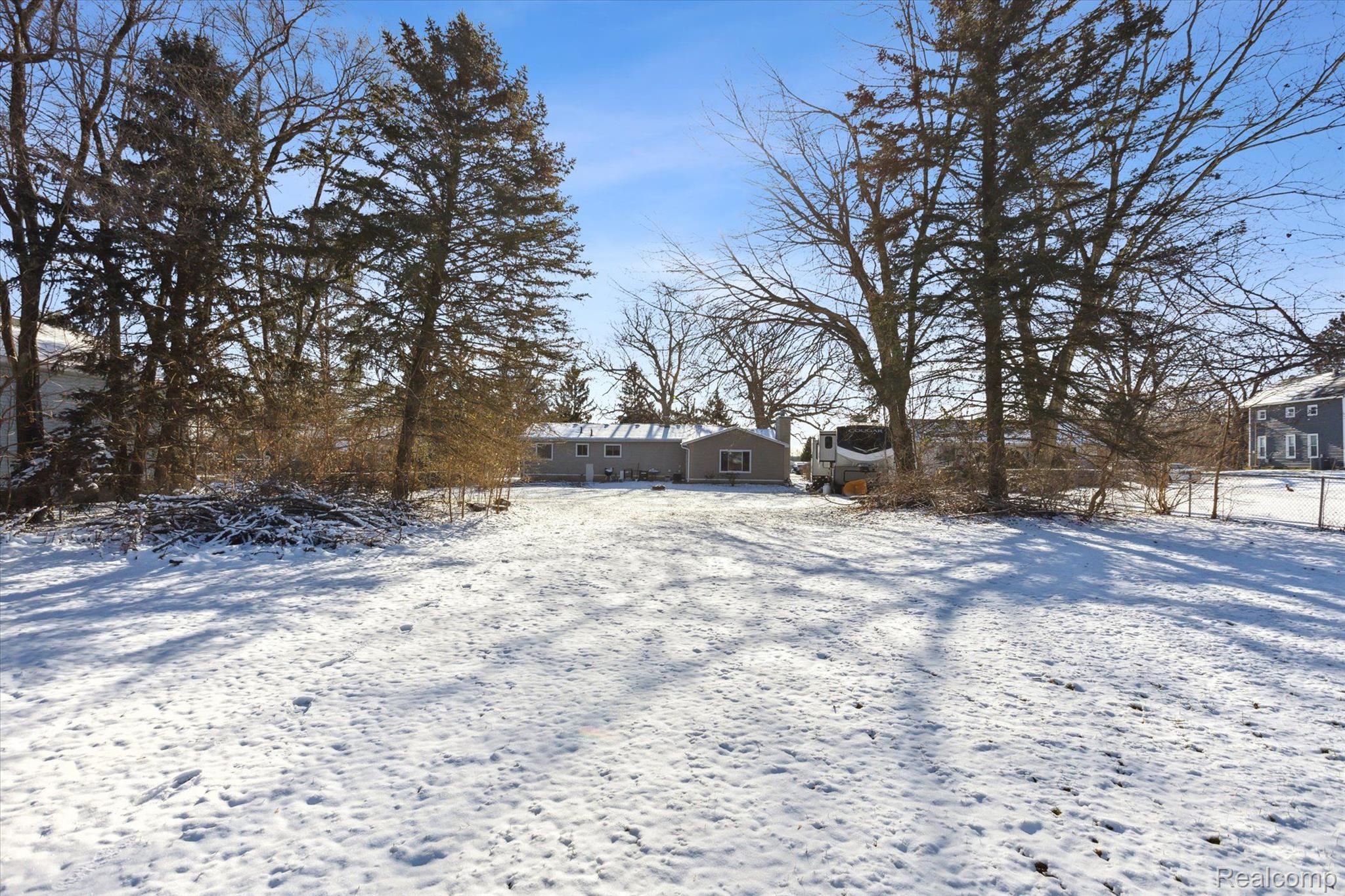 7153 Bennett Lake Road Fenton, MI 48430 - Photo 27 of 32 Gallery Image 27