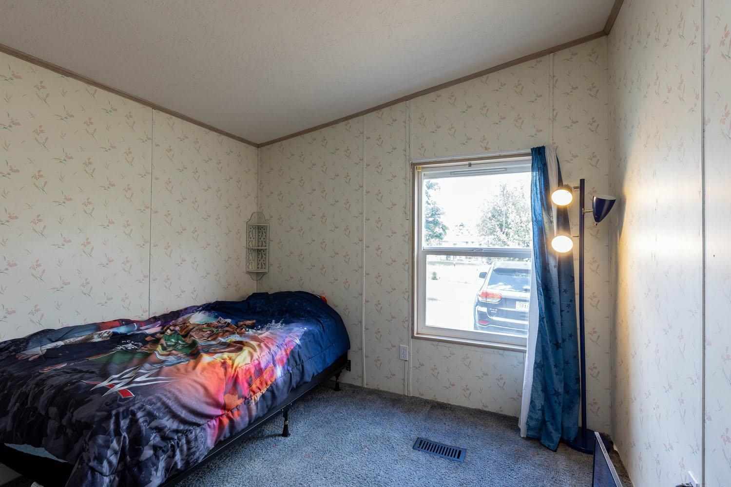 3920 East Center Road, Unit 20 Mead, WA 99021 - Photo 15 of 21