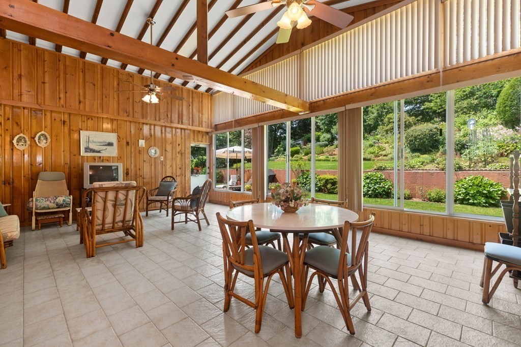 9 Fairlane Road Stoneham, MA 02180 - Photo 11 of 33 Gallery Image 11