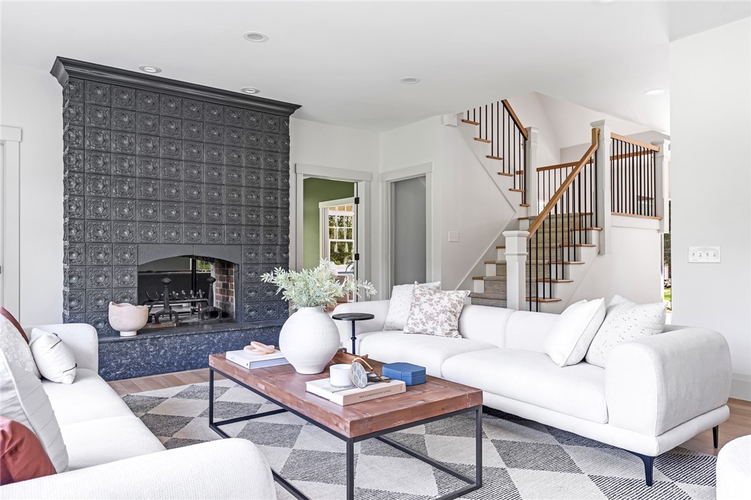 229 Saugatucket Road South Kingstown, RI 02879 - Photo 13 of 48