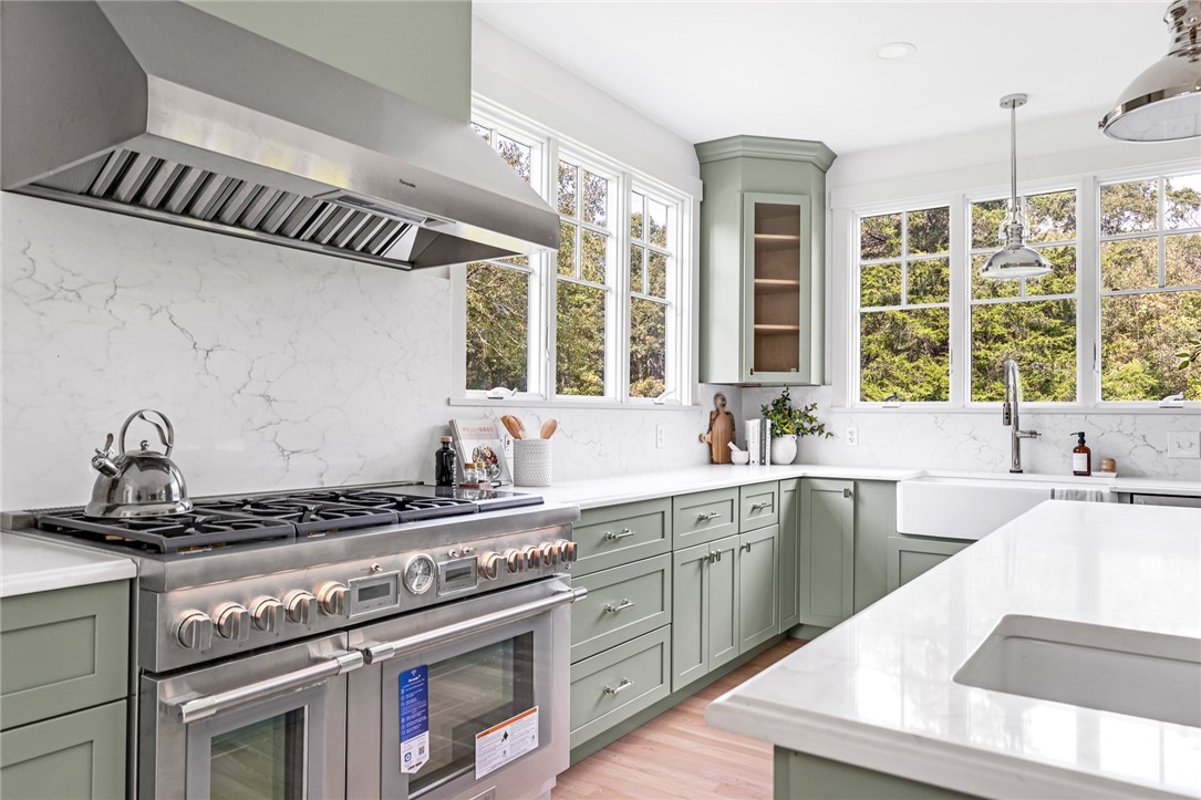 229 Saugatucket Road South Kingstown, RI 02879 - Photo 19 of 48